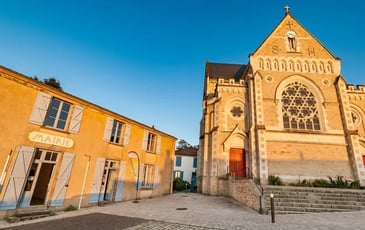 Ouverture de Vendée Vitrail, Centre d'interprétation de l'art du vitrail