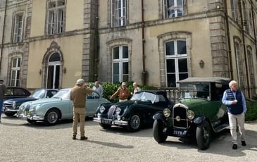 Balade en véhicules d'avant-guerre