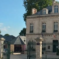 L'hôtel de ville, une plongée dans la vie municipale