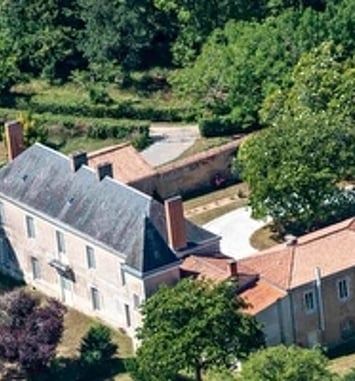 Visite guidée : Le Fenestreau, l’église Saint-Hilaire et son cimetière